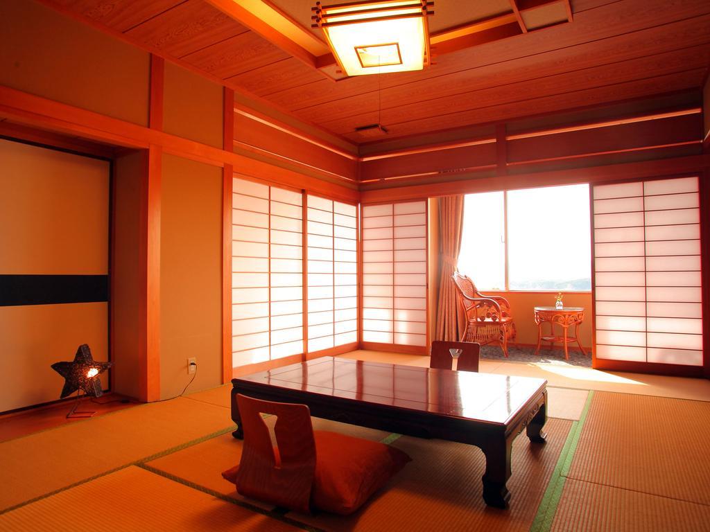 Hotel Clover Fuuka Toba Eksteriør bilde