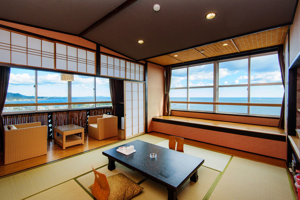 Hotel Clover Fuuka Toba Eksteriør bilde